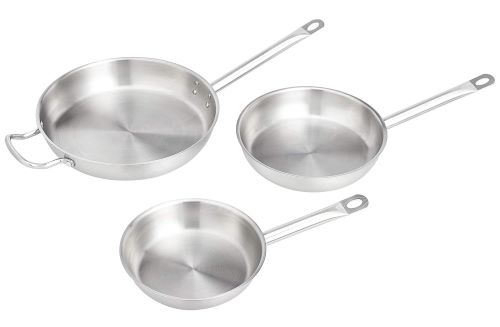 Amazon Basics Juego de 3 sartenes de acero inoxidable con revestimiento de aluminio
