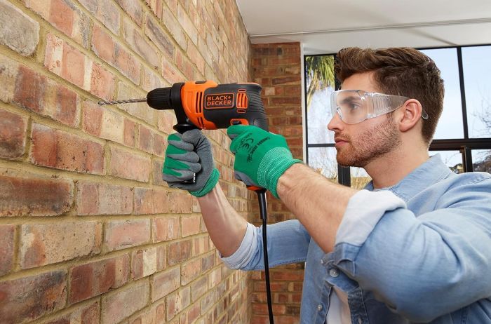Taladro percutor BLACK+DECKER 710W guia 2